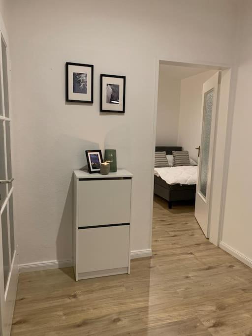 Apartment Wohnung Mit Garten & Parkplaetzen